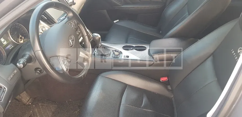 Photo 2 of 18: 2015 Infiniti Q50 2.2d, VIN JNKDV71E9FM530568 — Korean insurance auction