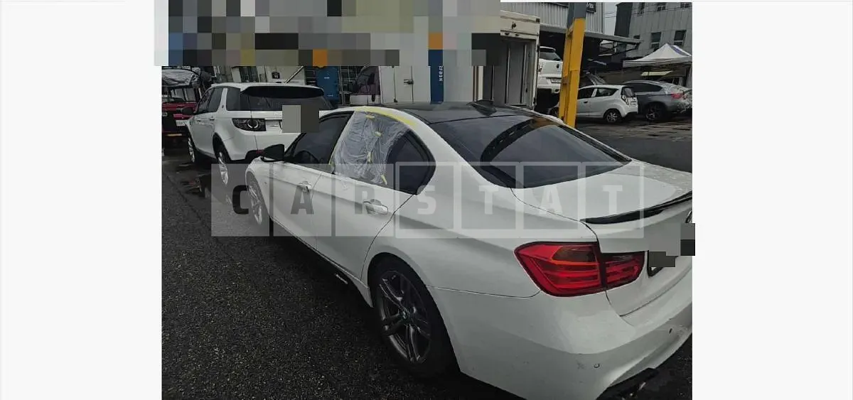 Photo 2 of 19: 2015 BMW 320d — Korean insurance auction