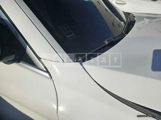 Photo 2 of 18: 2020 BMW 520i M Sport Package, VIN WBAJK9101LCE48235 — Korean insurance auction