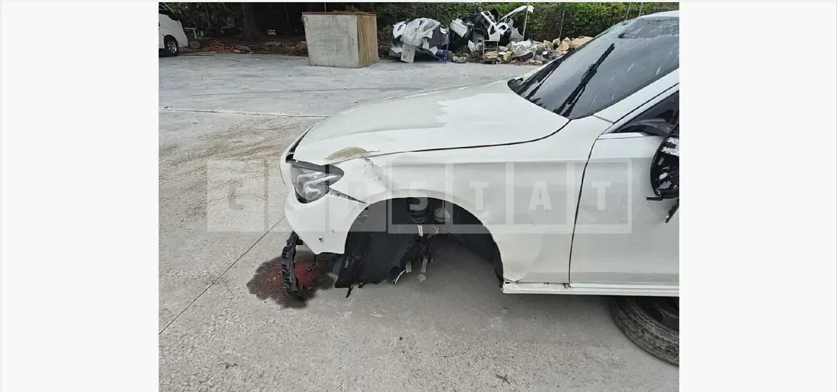 Photo 2 of 20: 2020 Mercedes-Benz E 250 — Korean insurance auction