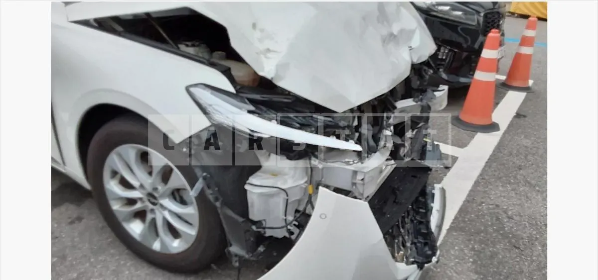 Photo 2 of 36: 2024 Kia Mr — Korean insurance auction