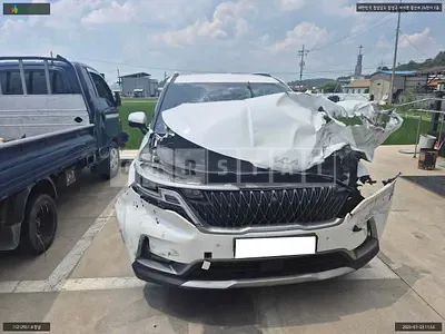 Photo 1 of 11: 2022 Kia Carnival, VIN KNANC81BBPS228285 — Korean insurance auction