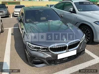 Photo 1 of 15: 2022 BMW 320i, VIN WBA5X5106NFM47642 — Korean insurance auction
