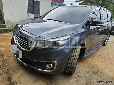 Photo 1 of 10: 2015 Kia Carnival Limousine — Korean insurance auction