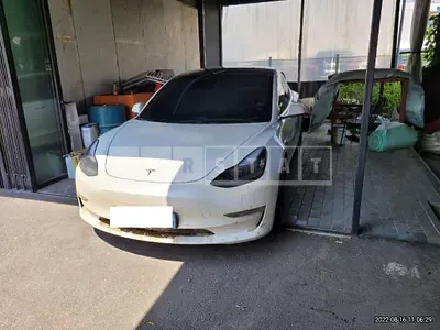 Photo 1 of 39: 2020 Tesla Model 3 Long Range, VIN 5YJ3E1EB9LF750825 — Korean insurance auction