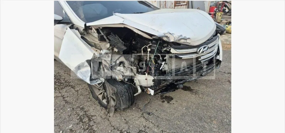 Photo 2 of 27: 2015 Hyundai Santa Fe DM Diesel — Korean insurance auction