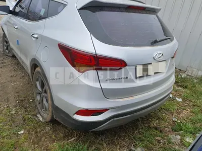 Photo 1 of 18: 2016 Hyundai Santa Fe 2.0 (4WD), VIN KMHSW81UDGU601731 — Korean insurance auction