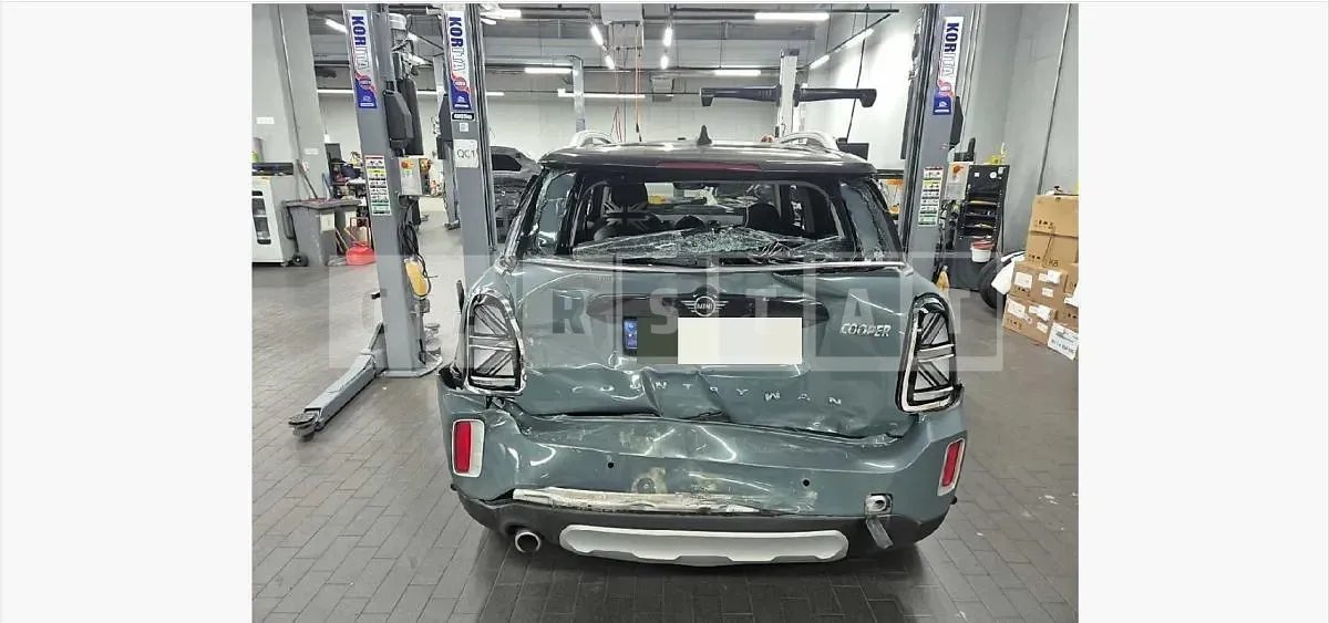 Photo 2 of 20: 2023 MINI Cooper Countryman — Korean insurance auction