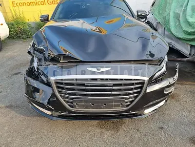 Photo 1 of 13: 2019 Genesis G80 3.3 — Korean insurance auction