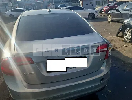 Photo 2 of 7: 2017 Volvo S60 D3, VIN YV1FS79B0H2440475 — Korean insurance auction