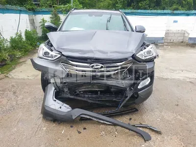 Photo 1 of 12: 2015 Hyundai Santa Fe, VIN KMHSW81UDFU363713 — Korean insurance auction