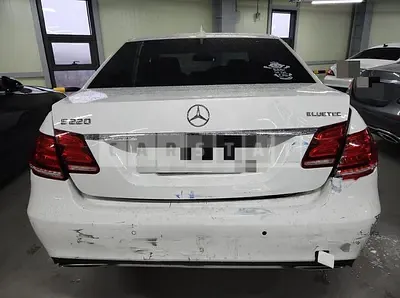 Photo 1 of 26: 2016 Mercedes-Benz E220 BlueTec — Korean insurance auction