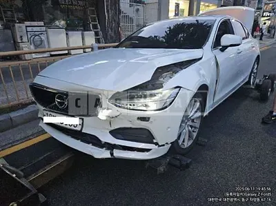 Photo 1 of 6: 2018 Volvo S90 D4 — Korean insurance auction