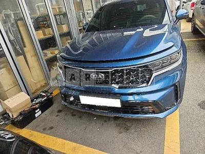 Photo 1 of 9: 2021 Kia Sorento Hybrid, VIN KNARM81GBMA036982 — Korean insurance auction