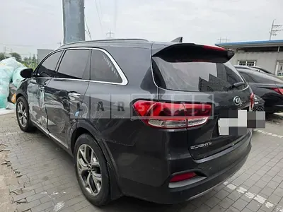 Photo 1 of 31: 2016 Kia Sorento — Korean insurance auction