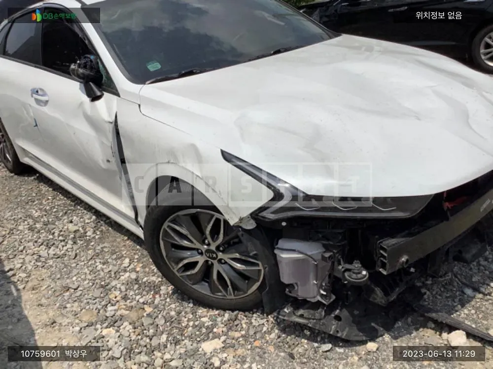 Photo 2 of 16: 2020 Kia K5 Hybrid, VIN KNAG541JBLA008174 — Korean insurance auction