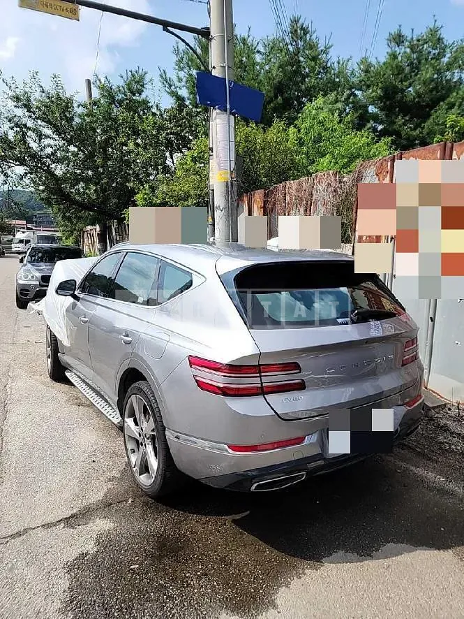 Photo 2 of 17: 2021 Genesis GV80 4WD — Korean insurance auction