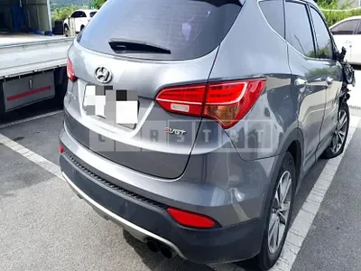 Photo 1 of 28: 2015 Hyundai Santa Fe DM 2.0 — Korean insurance auction