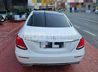 Photo 1 of 27: 2019 Mercedes-Benz E300 — Korean insurance auction