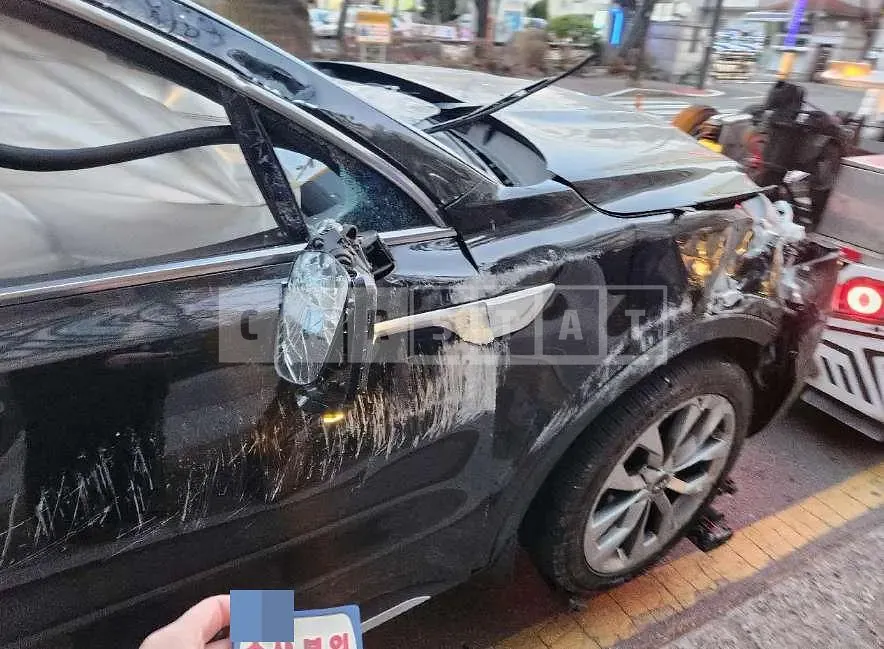 Photo 2 of 14: 2020 Kia Sorento — Korean insurance auction