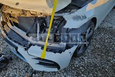 Photo 1 of 9: 2019 Mercedes-Benz E220d, VIN WDDZF0EB5KA526062 — Korean insurance auction