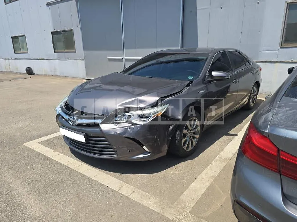 Photo 2 of 10: 2016 Toyota Camry Hybrid, VIN 4T1BD1FK4HU206174 — Korean insurance auction