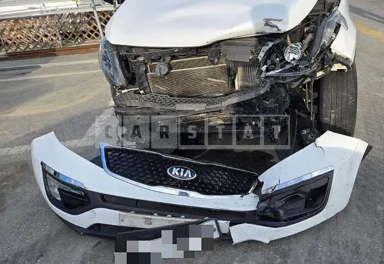 Photo 2 of 6: 2014 Kia Sportage R — Korean insurance auction
