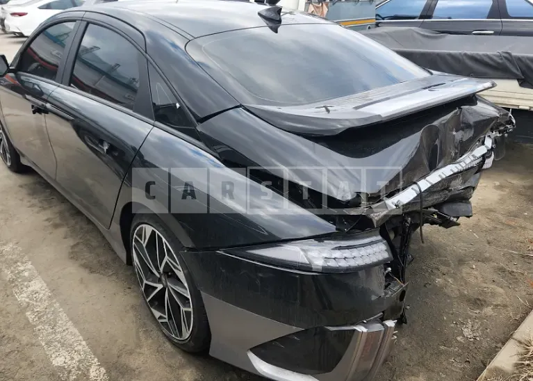 Photo 2 of 8: 2023 Hyundai IONIQ 6 Long Range, VIN KMHM241AFPA002125 — Korean insurance auction