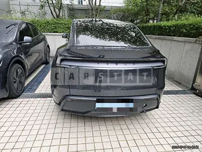 Photo 1 of 7: 2026 Tesla Model Y Premium RWD — Korean insurance auction