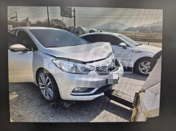 Photo 2 of 7: 2015 Kia Kz — Korean insurance auction