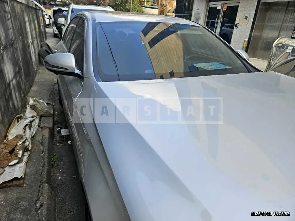 Photo 2 of 14: 2017 Mercedes-Benz E300 4Matic — Korean insurance auction