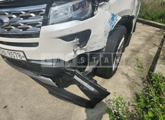 Photo 2 of 19: 2019 Ford Explorer 2.3 AWD — Korean insurance auction