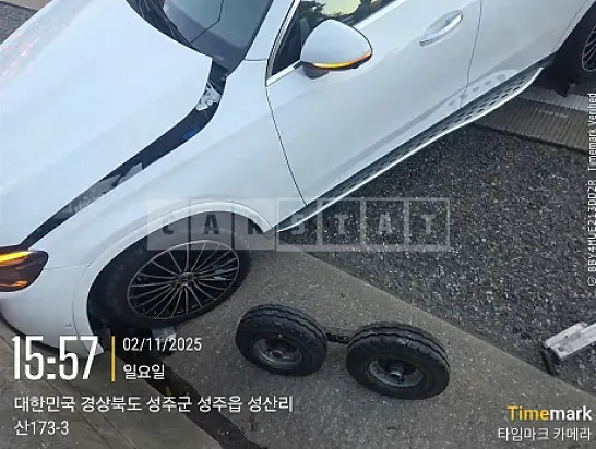 Photo 2 of 10: 2024 Mercedes-Benz GLC300 4Matic Coupe — Korean insurance auction