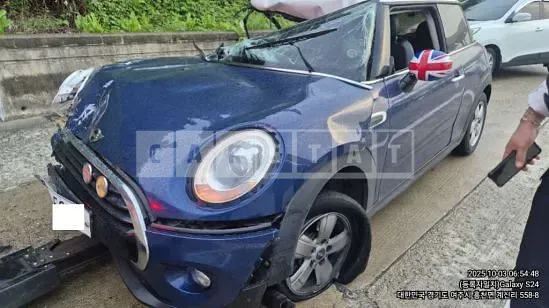 Photo 2 of 7: 2018 MINI Cooper D, VIN WMWXN310XJ2E01934 — Korean insurance auction