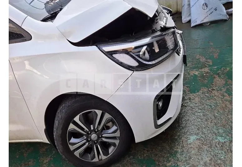 Photo 2 of 23: 2019 Kia Carnivals — Korean insurance auction