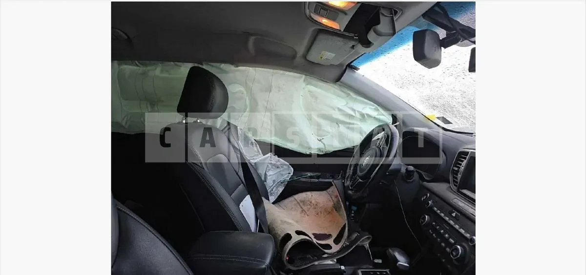 Photo 2 of 29: 2016 Kia Sportage — Korean insurance auction
