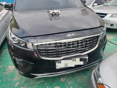 Photo 1 of 10: 2018 Kia Carnival 9 Seater, VIN KNAME81ABKS500115 — Korean insurance auction