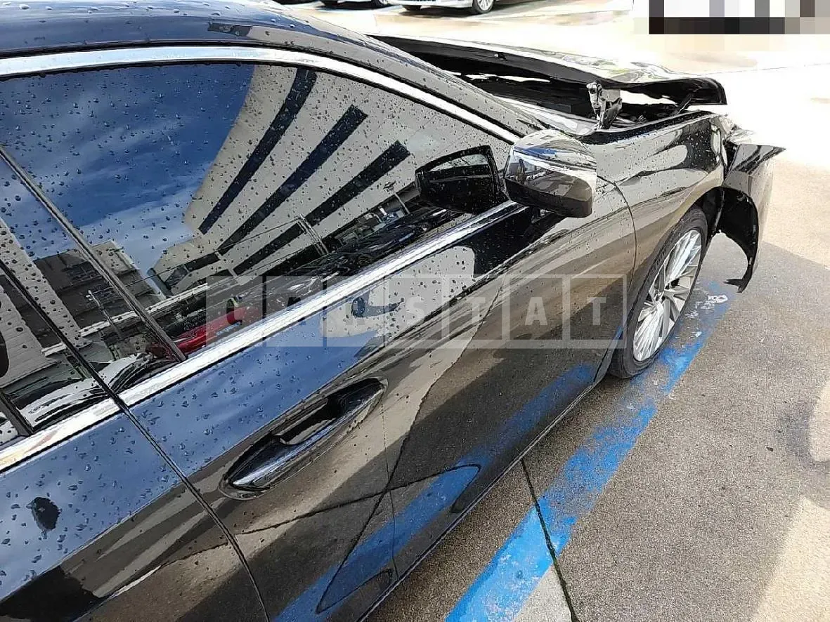 Photo 2 of 26: 2022 Lexus ES300h — Korean insurance auction