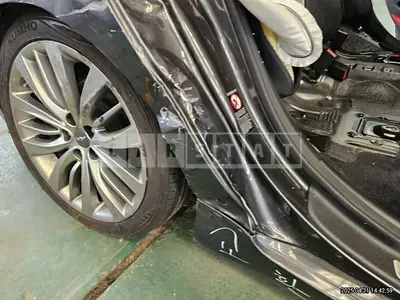 Photo 1 of 2: 2017 Genesis (parts) G80 3.3 Wheel — Korean insurance auction