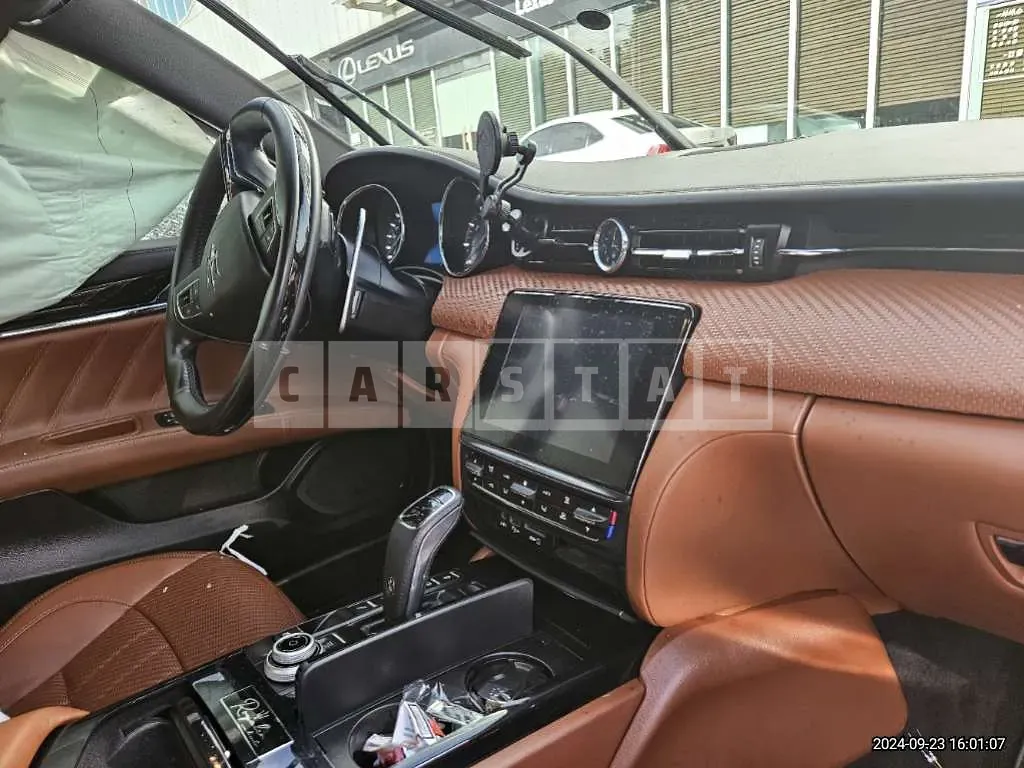 Photo 2 of 27: 2020 Maserati Quattroporte 350 — Korean insurance auction
