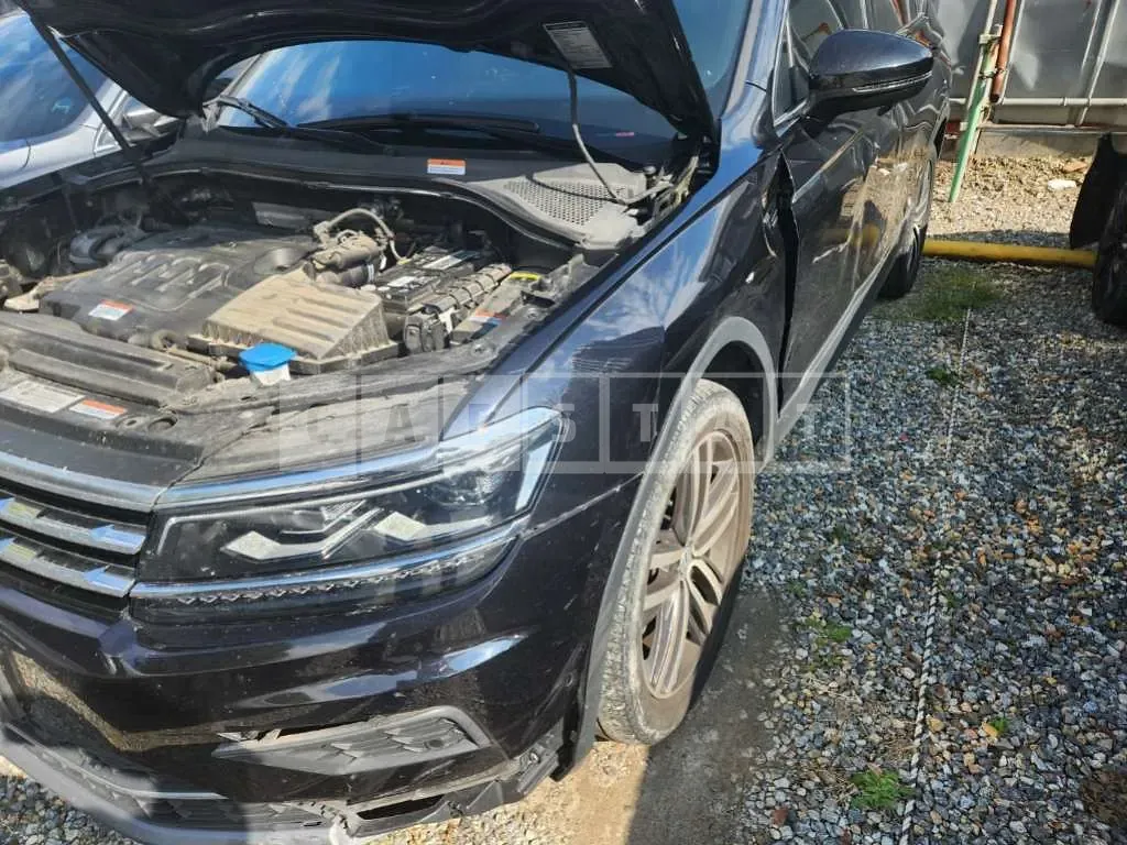 Photo 2 of 40: 2020 Volkswagen Tiguan Allspace 2.0 TDI — Korean insurance auction