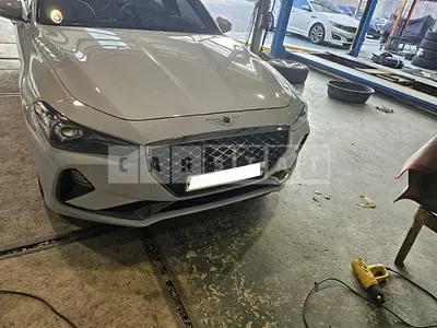 Photo 1 of 18: 2019 Genesis G70, VIN KMTG341ABKU037303 — Korean insurance auction