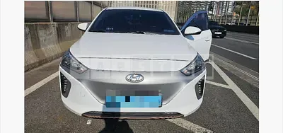 Photo 1 of 9: 2018 Hyundai IONIQ Electric Car — Korean insurance auction