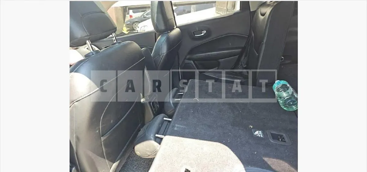 Photo 2 of 19: 2019 Jeep Zip Compass 2.4 — Korean insurance auction