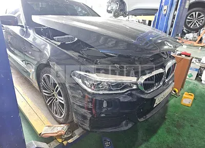Photo 1 of 42: 2020 BMW 520d M Sport Package, VIN WBAJF3106LWW85350 — Korean insurance auction