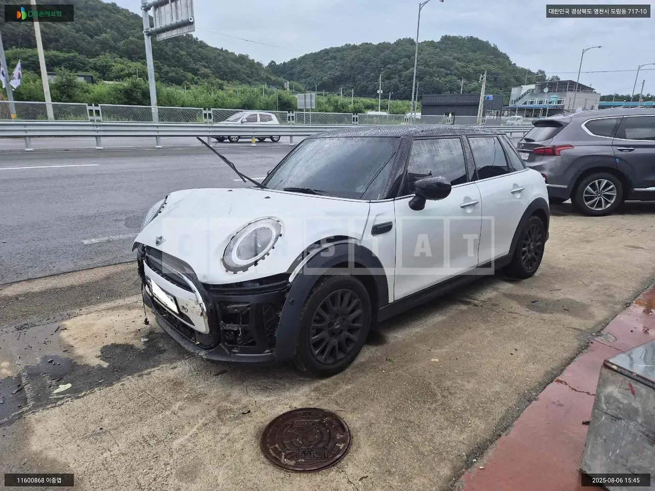 Photo 2 of 12: 2024 MINI Cooper (5 Door), VIN WMW41DK08R2V94399 — Korean insurance auction