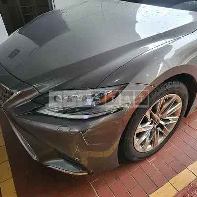 2018 (Parts) Lexus LS500 AWD Light