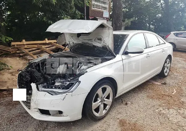 Photo 2 of 23: 2015 Audi A6 35 TDI — Korean insurance auction