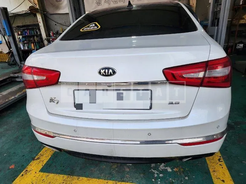 Photo 2 of 35: 2015 Kia K7 — Korean insurance auction
