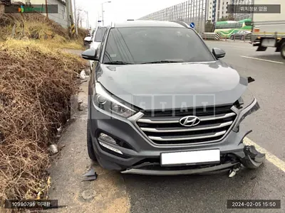 Photo 1 of 11: 2017 Hyundai Tucson, VIN KMHJ381ABJU621253 — Korean insurance auction